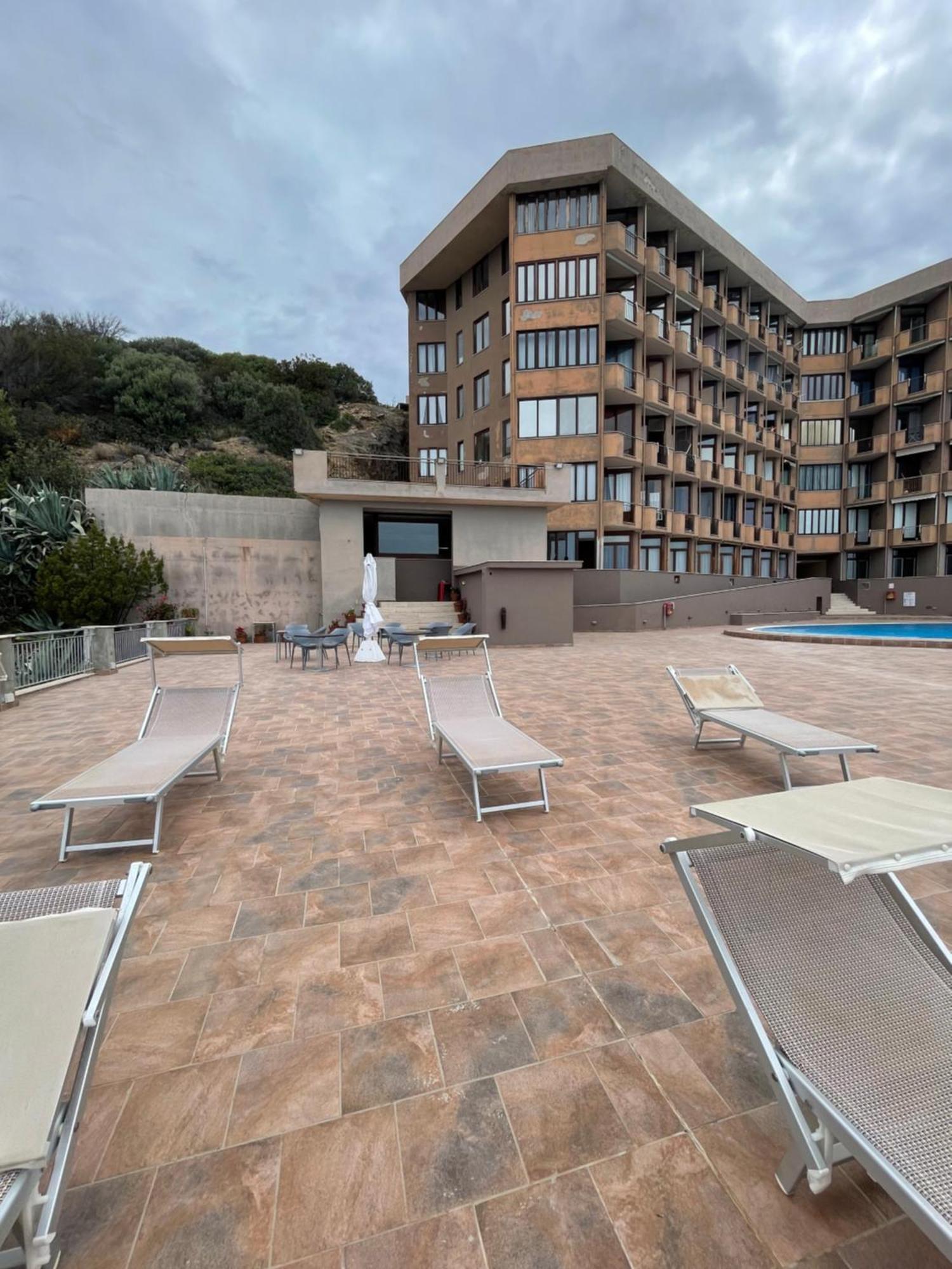 Gli Appartamenti Di Francuzzo Teulada Buitenkant foto