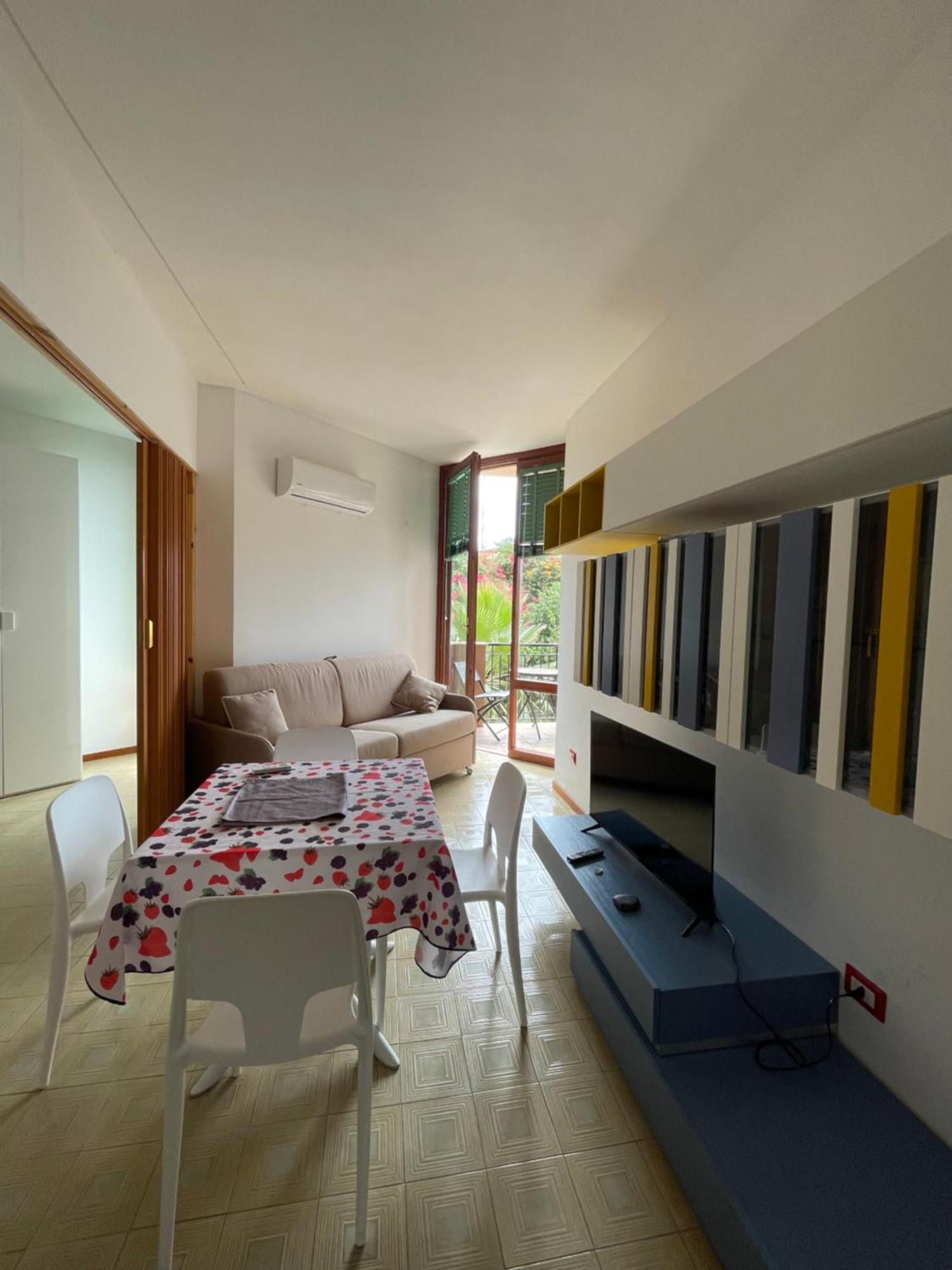 Gli Appartamenti Di Francuzzo Teulada Kamer foto