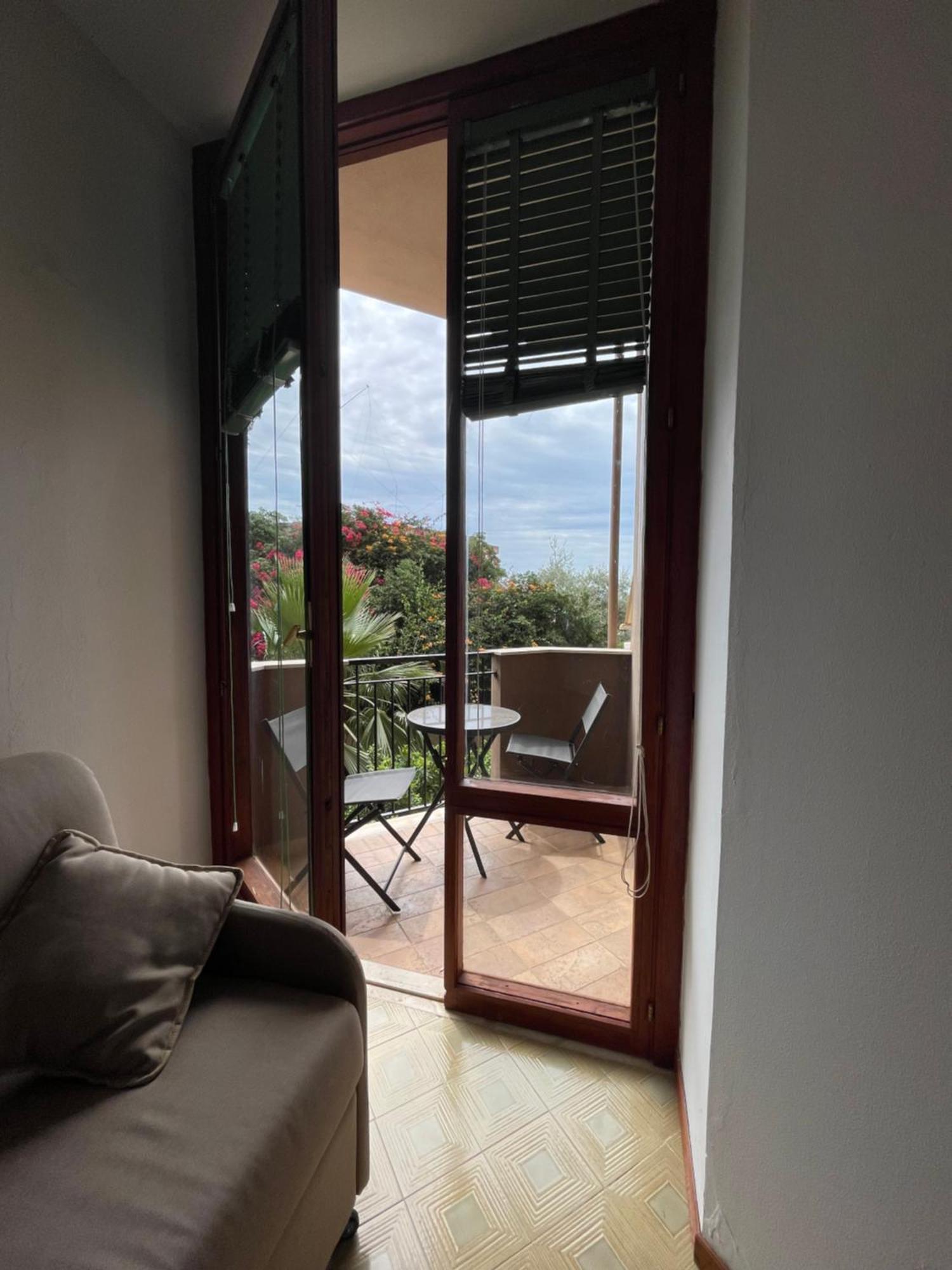 Gli Appartamenti Di Francuzzo Teulada Kamer foto